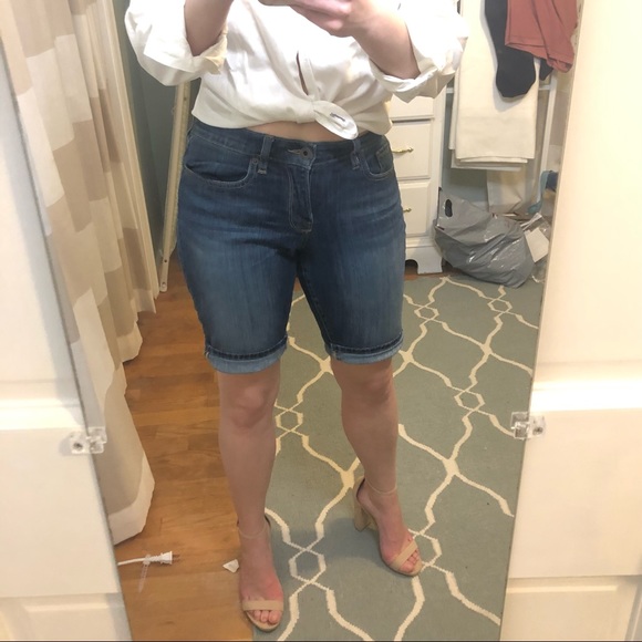 Lucky Brand Shorts - Picture 4 of 17